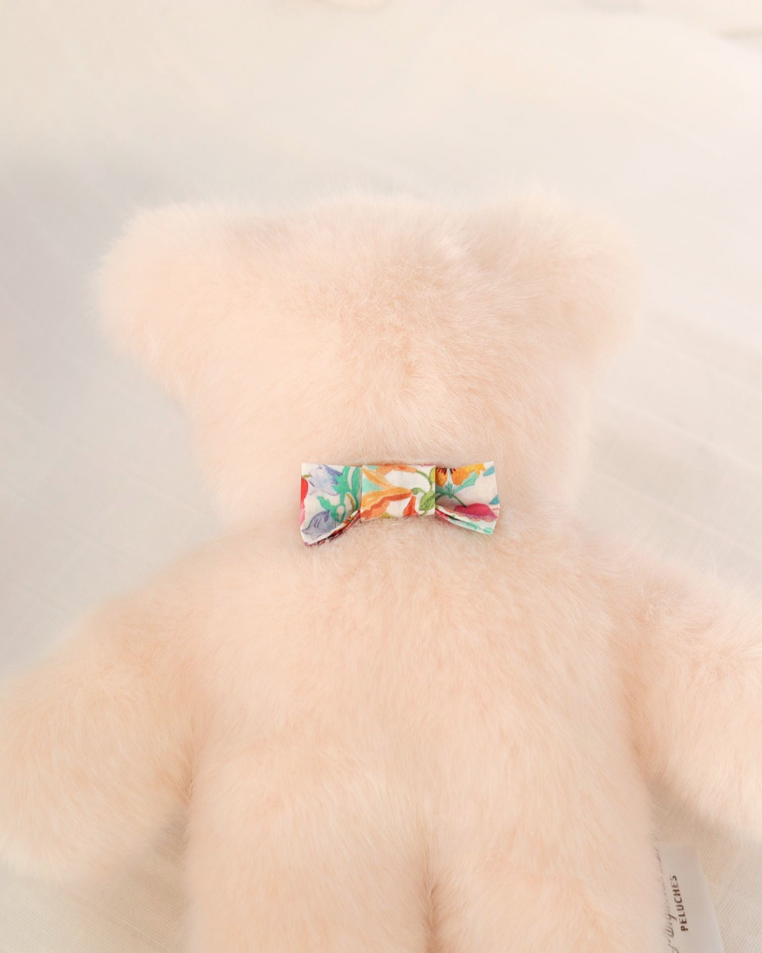 Robertto Rose Plush