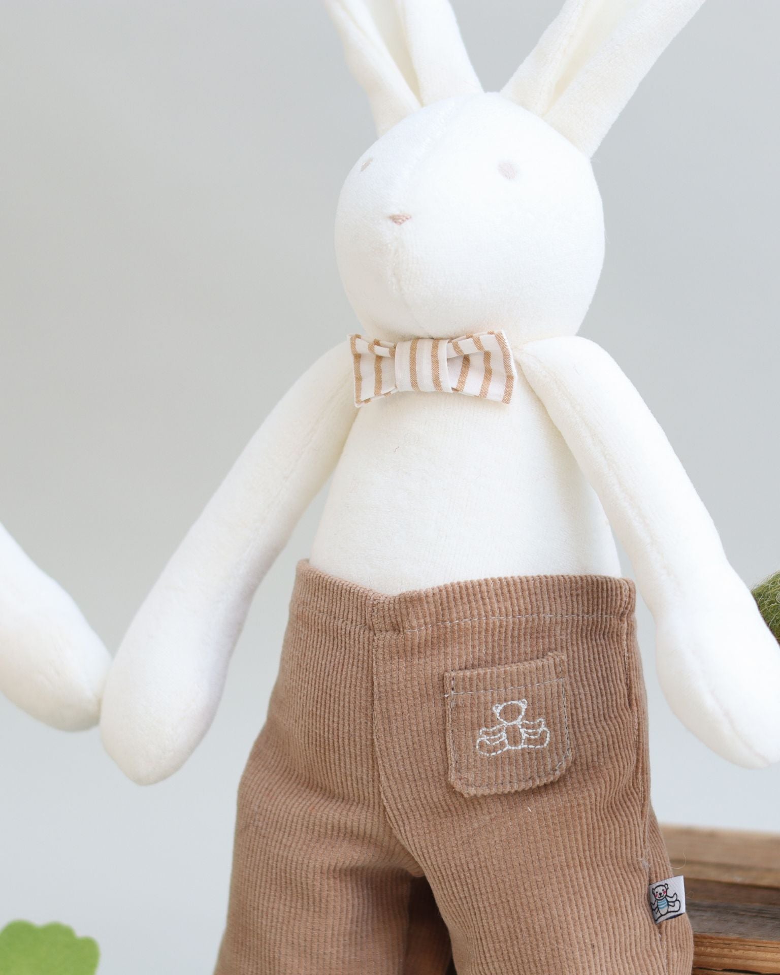 Poupée Arthus Le Lapin