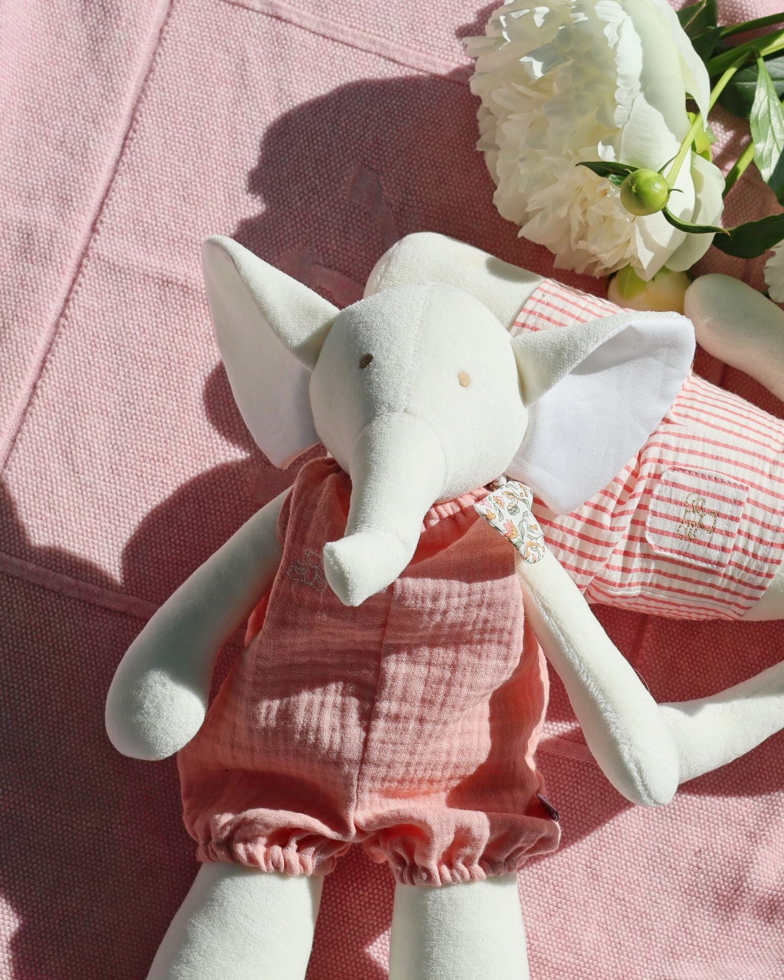 Poupée Bernadette l'éléphant