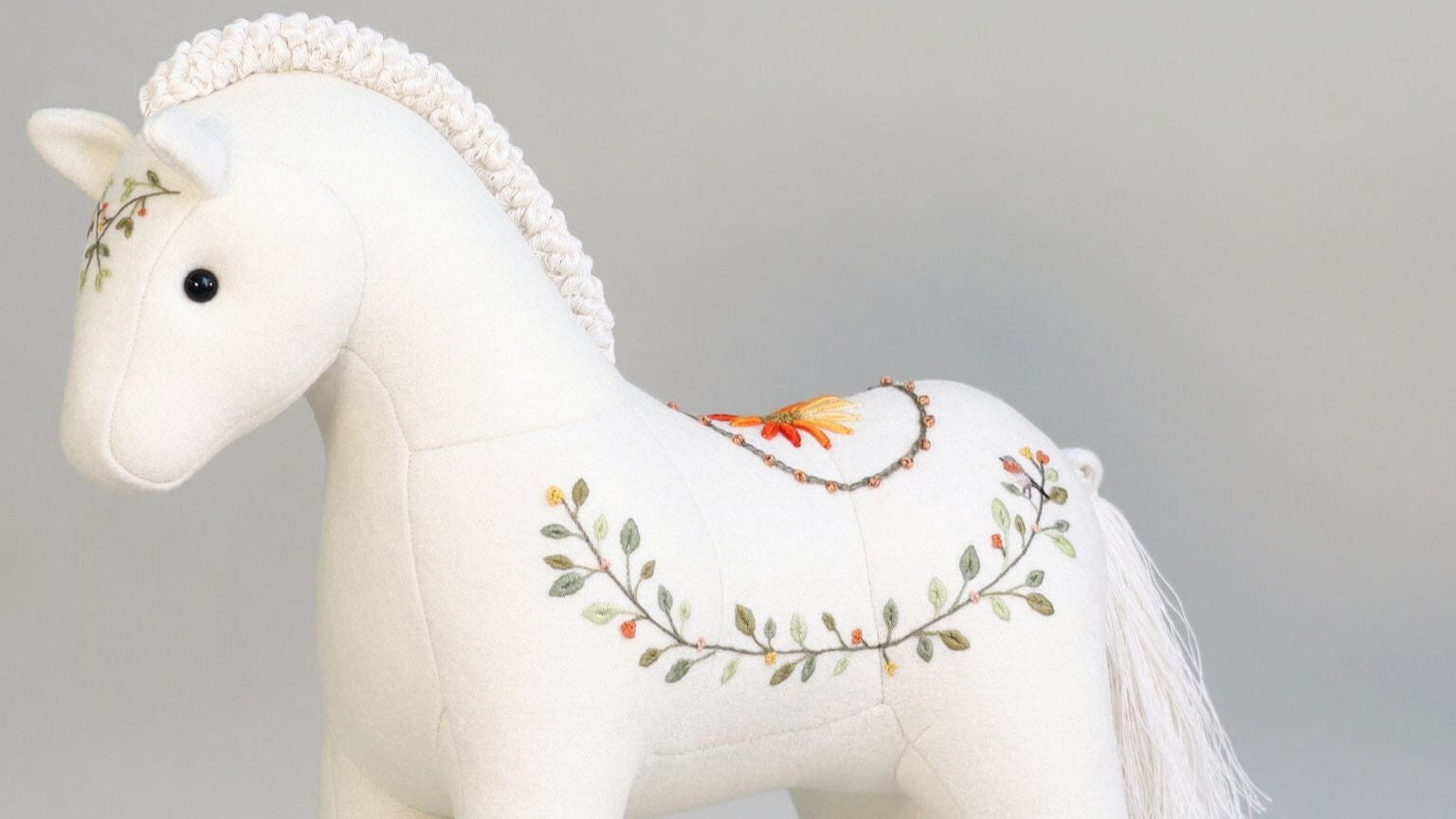 BËAU Le cheval | BESPOKE COLLECTION