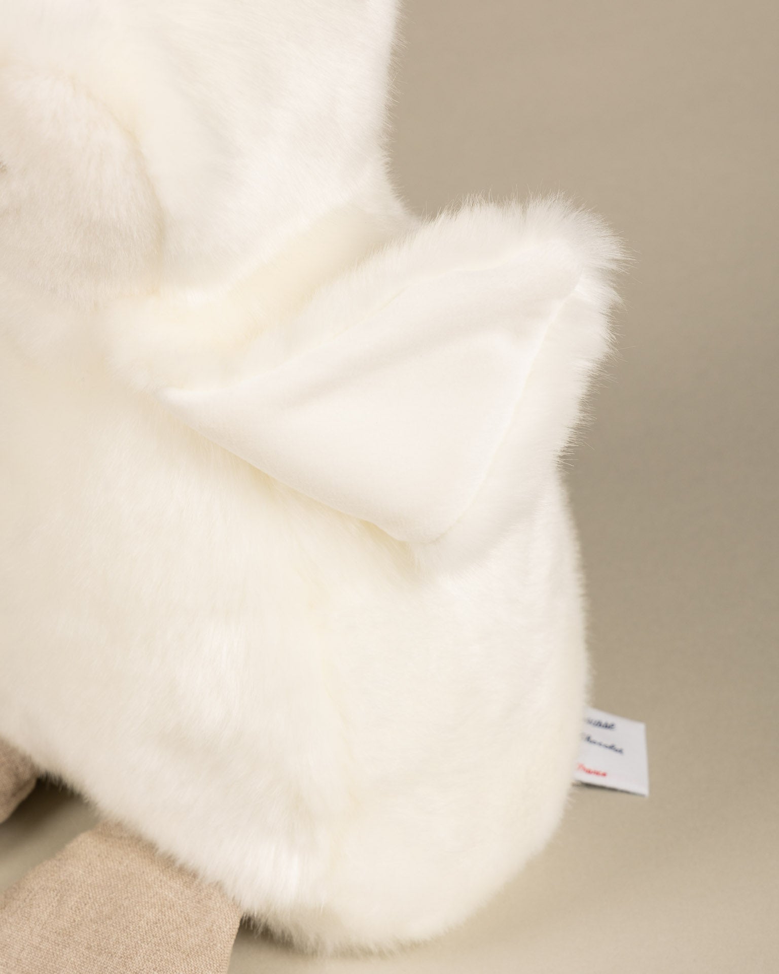 Peluche Victor Le Pingouin Blanc