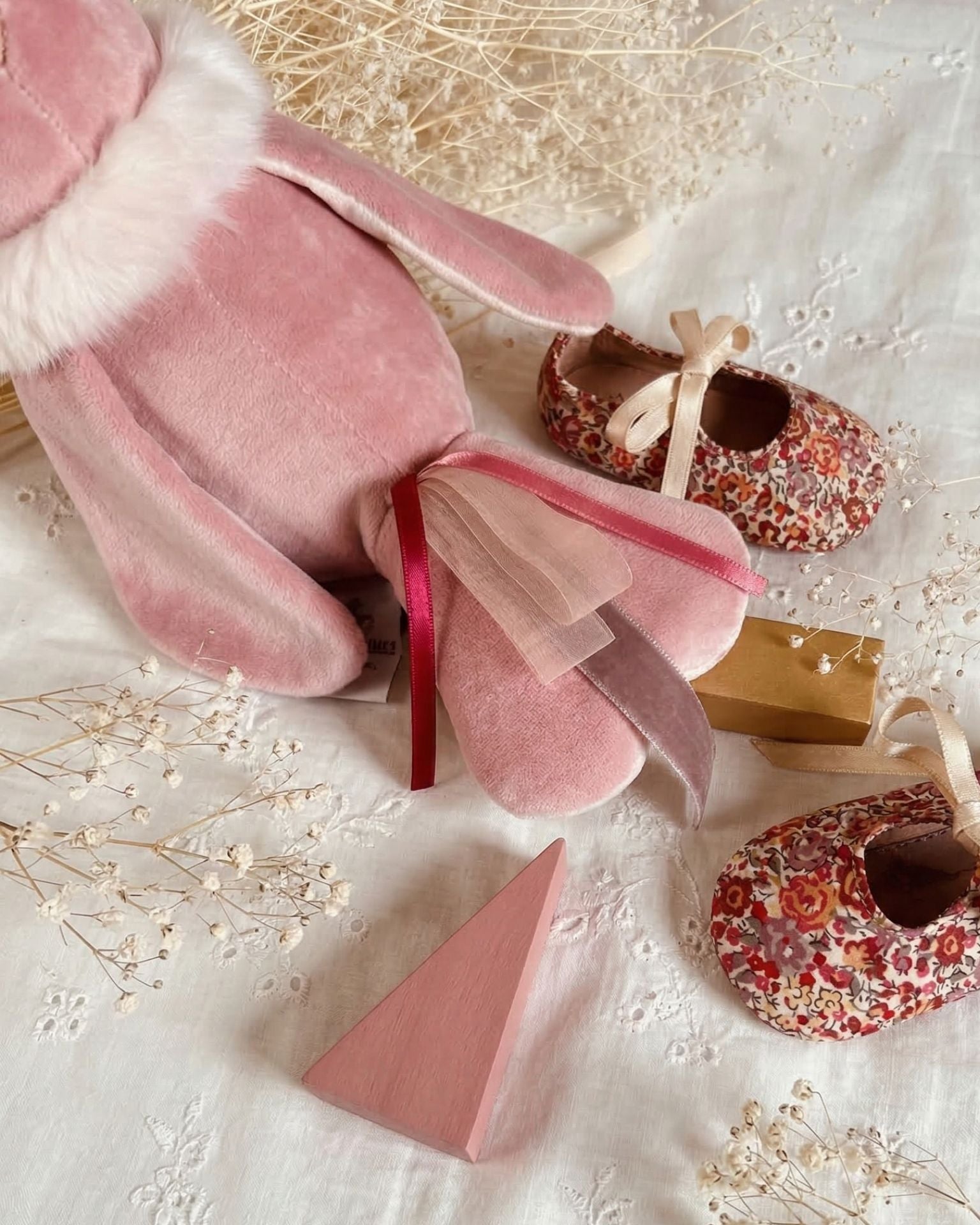 Oiseau d'éveil Rose