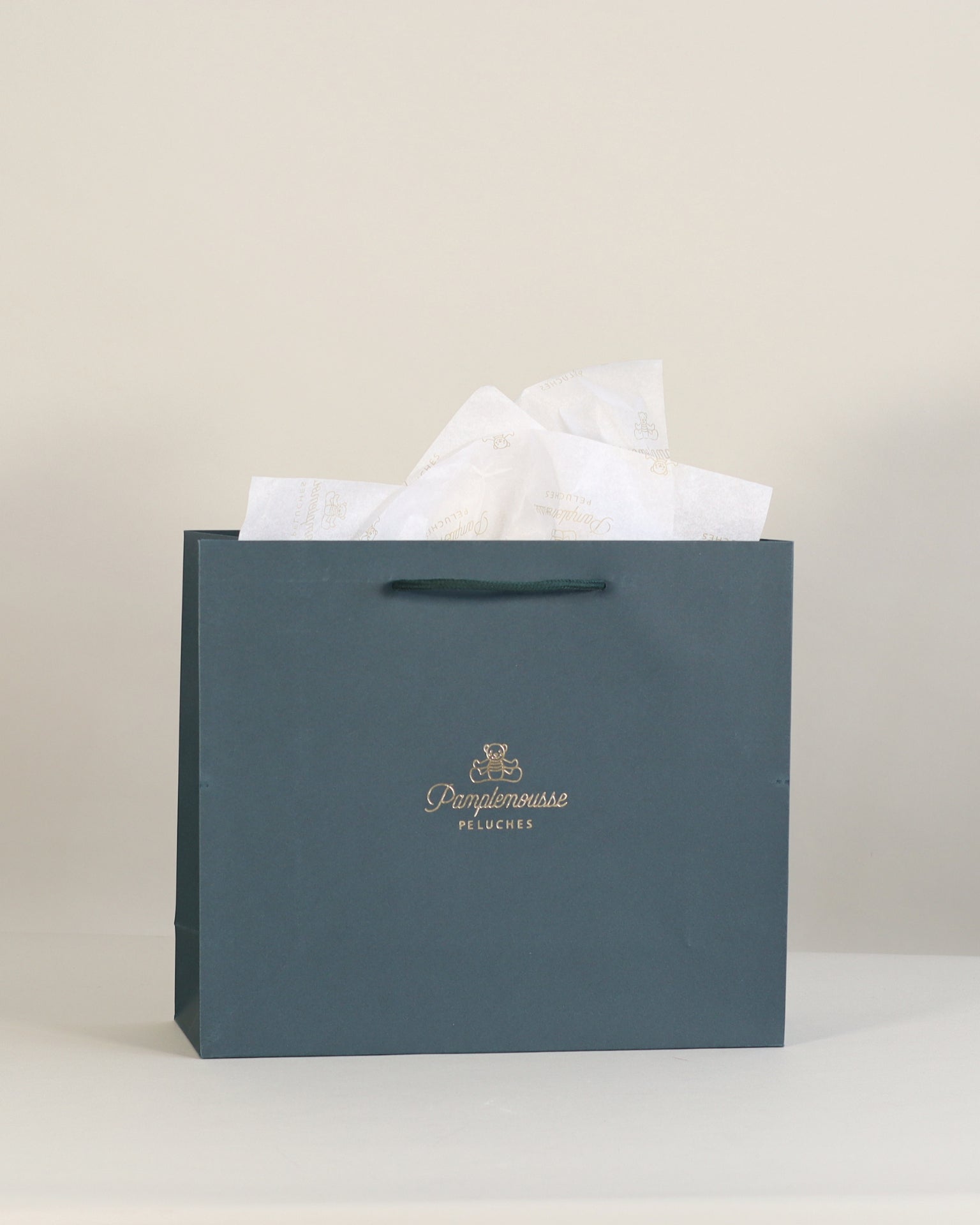 Peluche Chien Oscar Blanc Foulard Vichy Bleu