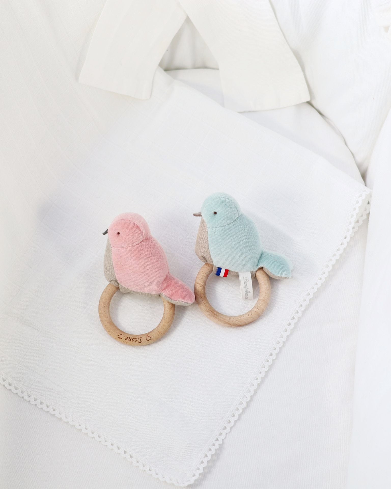 Hochet oiseau Rose