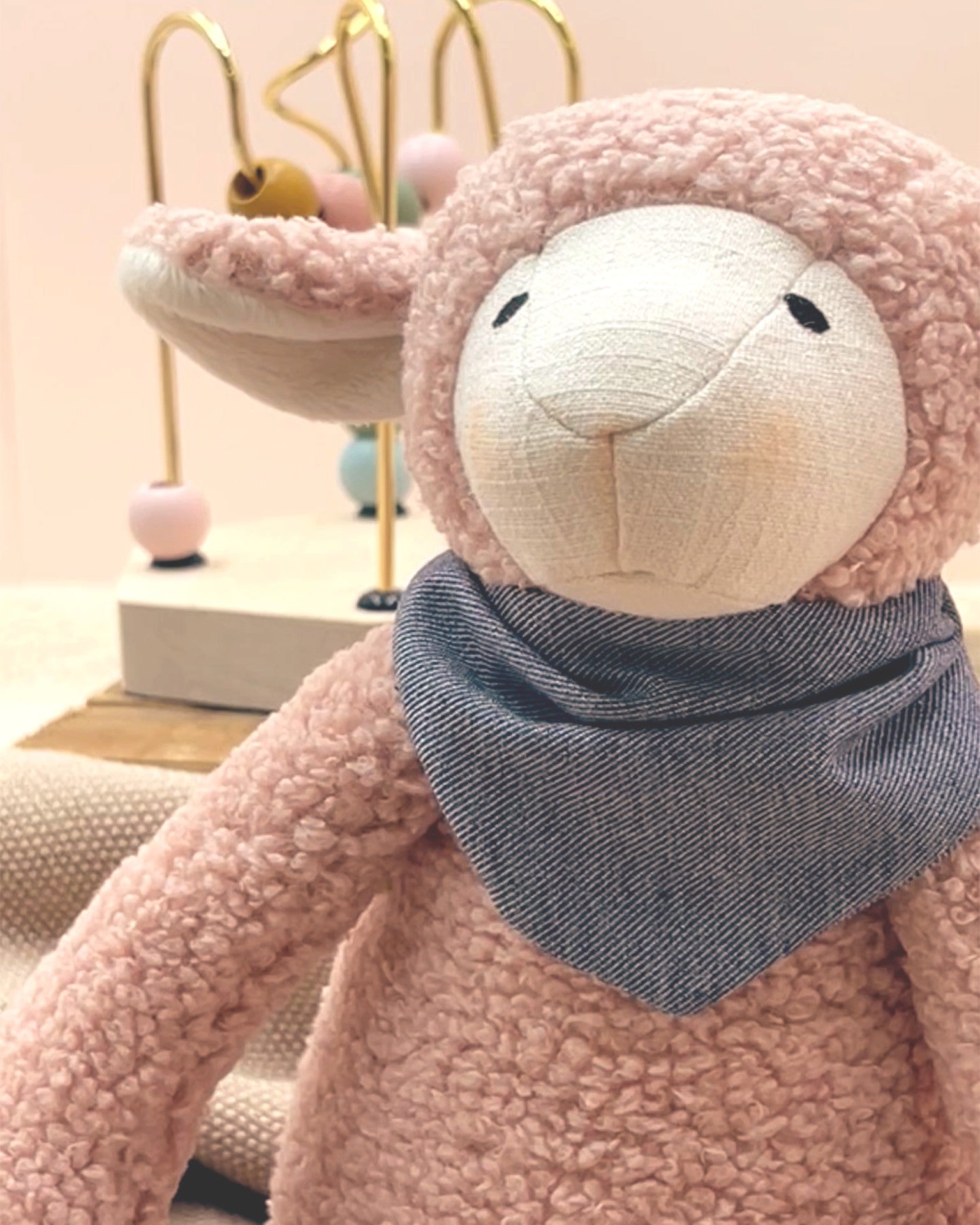 Poupée Le mouton Gaston