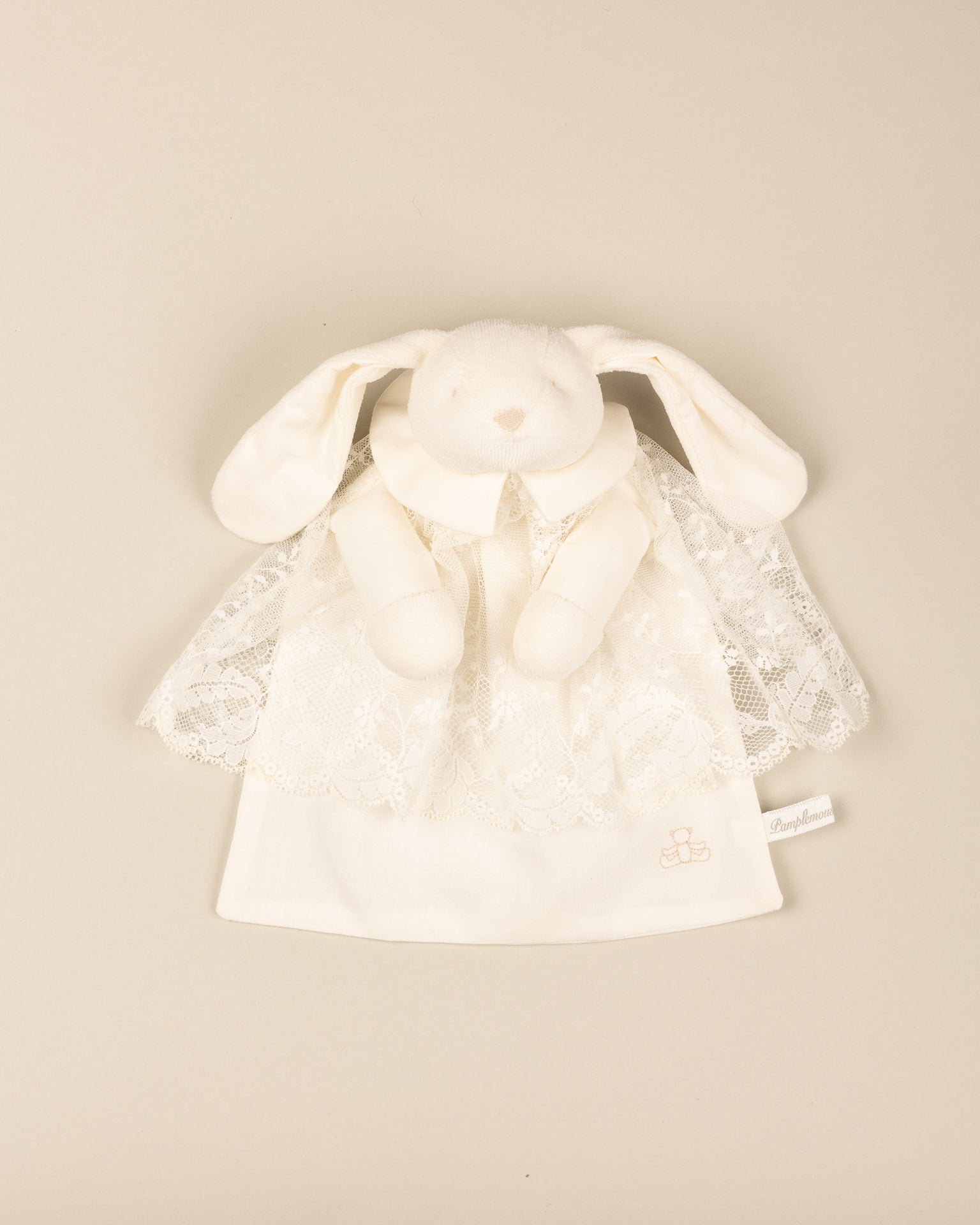 Doudou en Dentelle de Calais