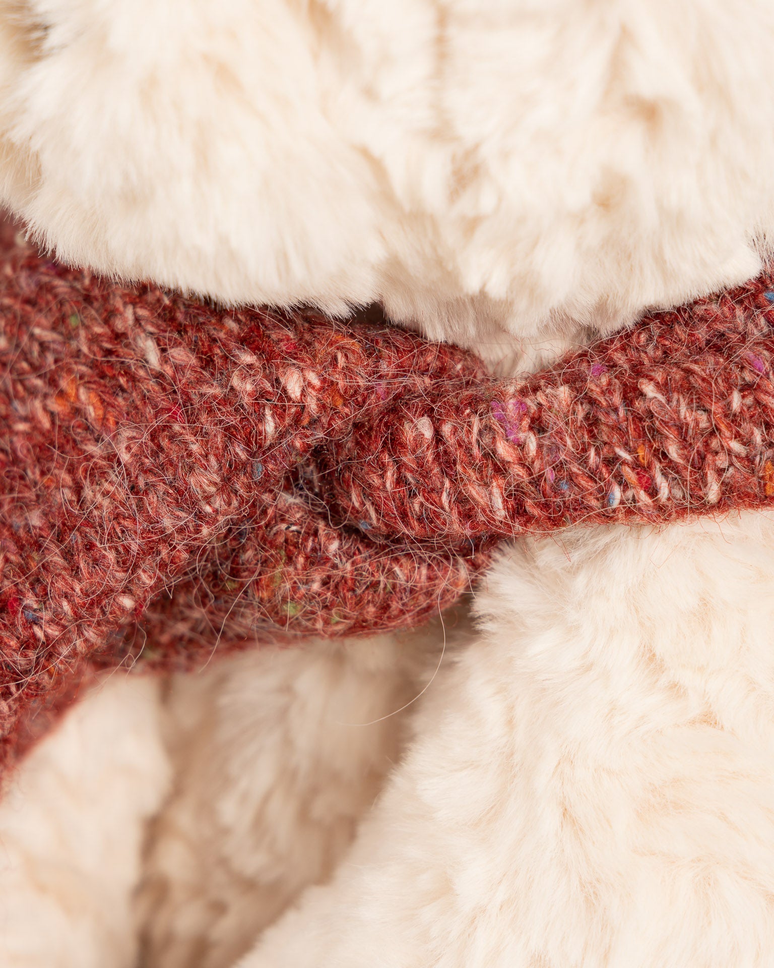 Peluche Ours Harold Ivoire - Echarpe Laine Brique