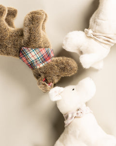 Peluche Le Terrier Oscar Blanc foulard Vichy Rose