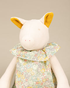 Poupée en tissu   Anémone le cochon